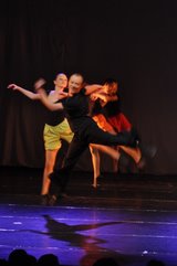 STTOSS - CIA DE DANÇA