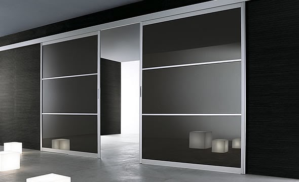 Casa y Mueble: Dividiendo Espacios con Estilo