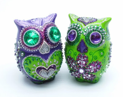 Purple and Green wedding color Bride is green has purple eyes and nose Purple and Green wedding color Bride is green has purple eyes and nose