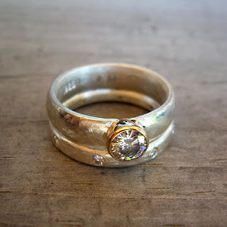 moissanite wedding ring