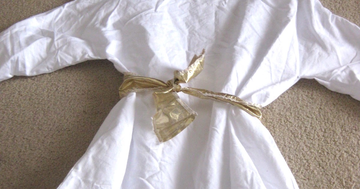 This Little Project DIY Nativity Costume Angel (and swaddling clothes)