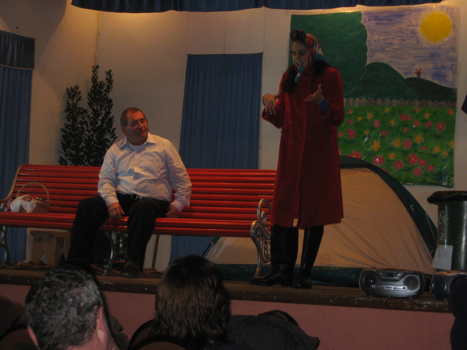 [teatroeng_003.JPG]