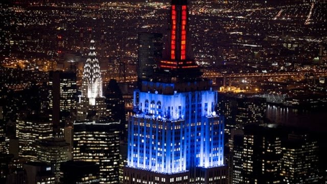 World+trade+center+lights+at+night