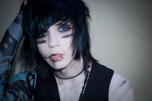 Andy Sixx Eyes