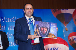 Regalo de UCI, Convención 2009