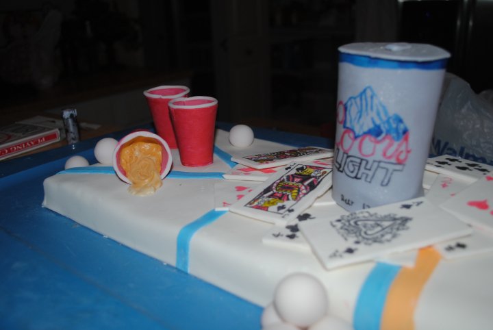 a eer can, beer can cake. a eer can,