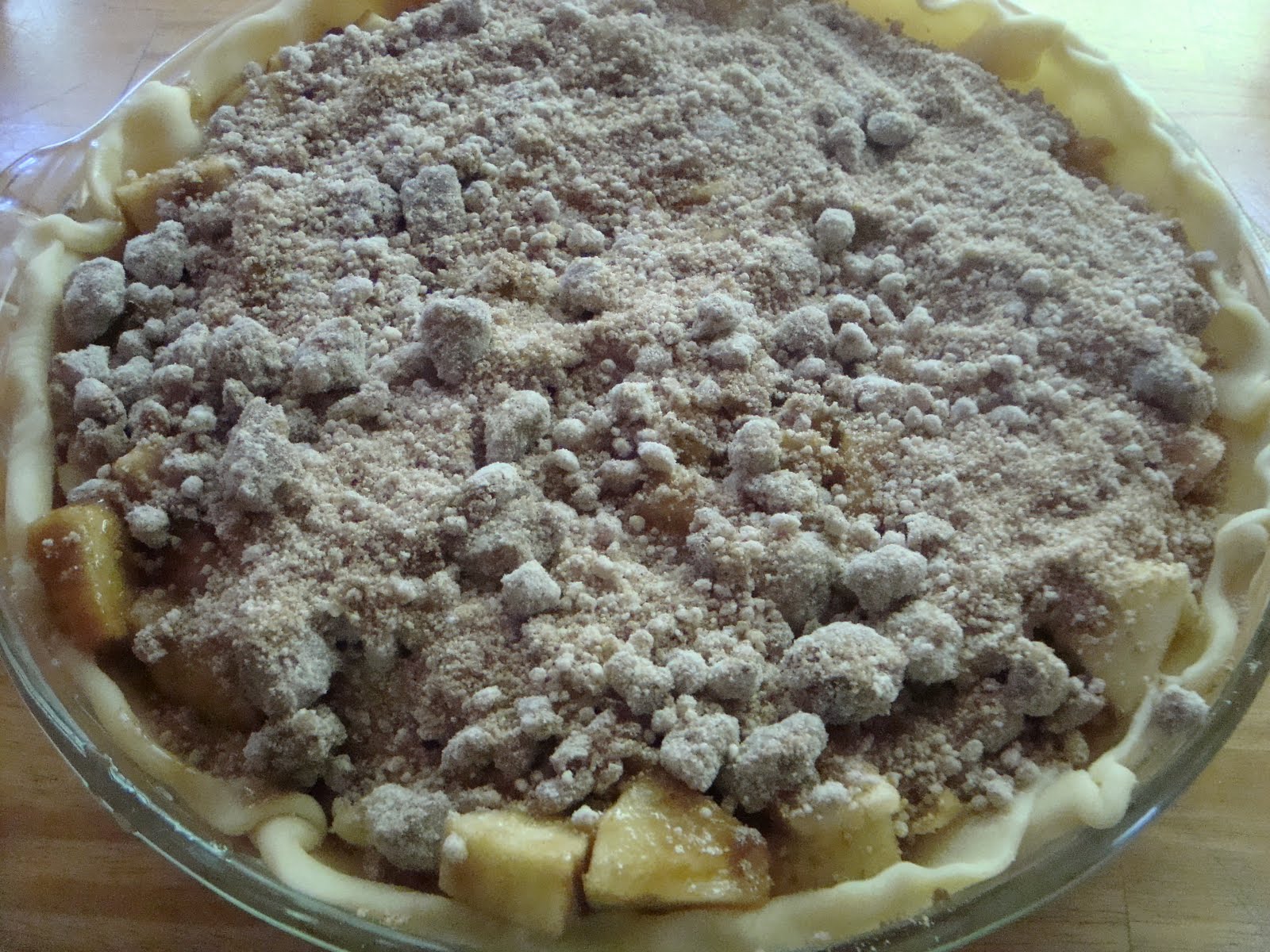 A Couple in the Kitchen EarlyApple Crumbly Pie