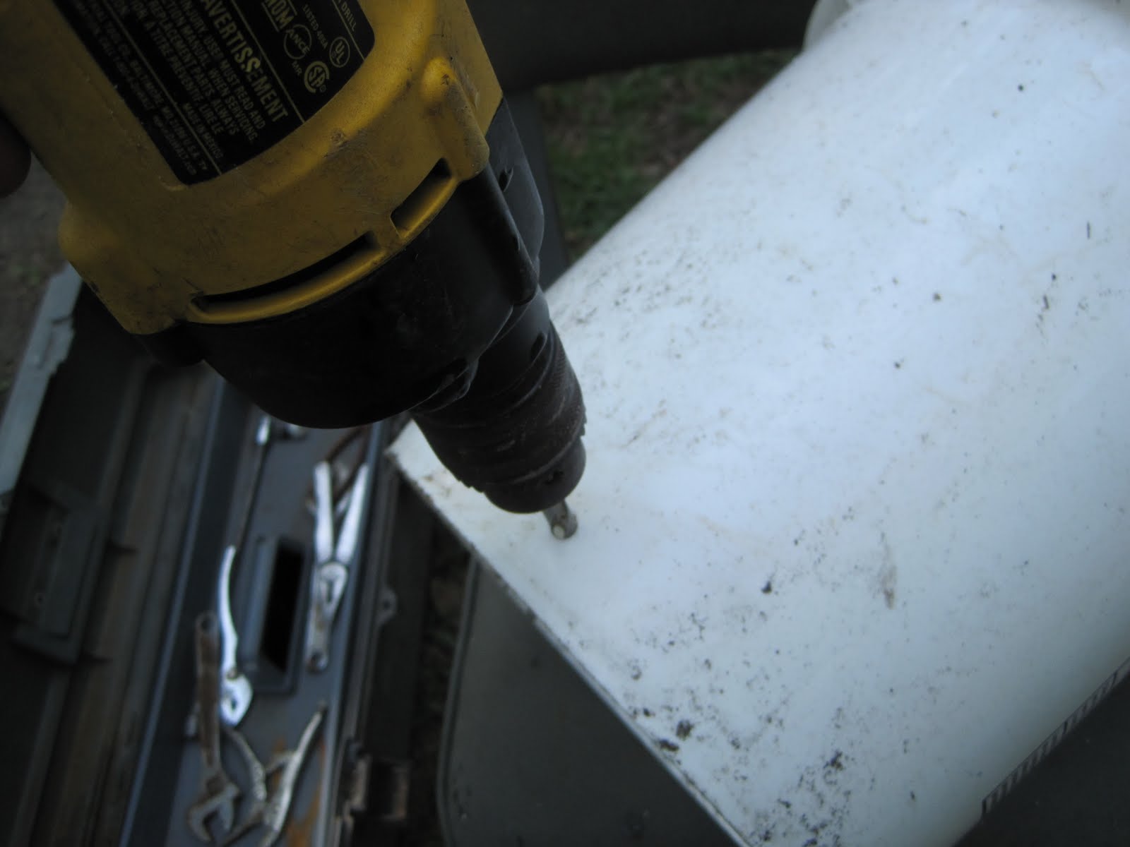 FRESH FARMING Bell Waterer HowTo Guide