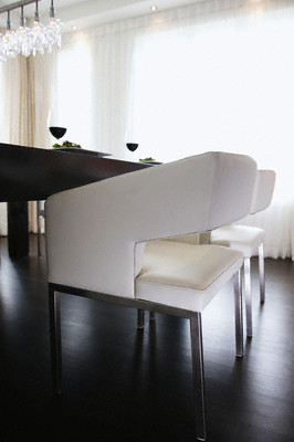 [Contemporary_Furniture.jpg]