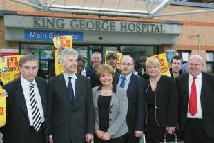 O'Brien with local politicians outside KGH