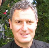Robert Hampson