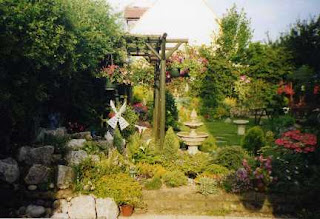 garden scene