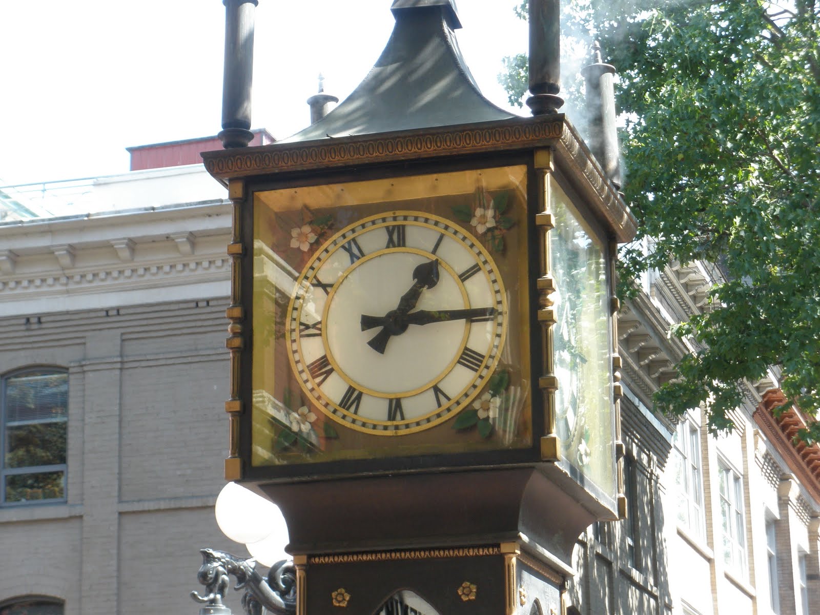 The Way To Go Travel Vancouver BC...Gastown Steam Clock