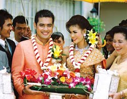 [Khmer_Wedding3.jpg]