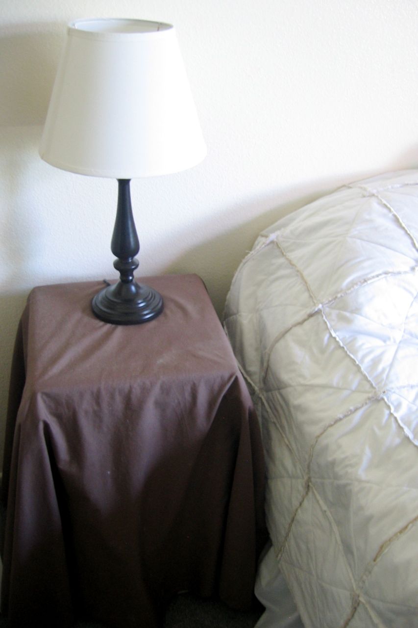 [1TableClotheBlanket.jpg]