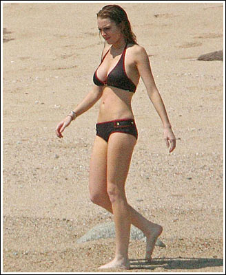 66-1222884110-lindsay-lohan-blk-01 66-1222884110-lindsay-lohan-blk-01