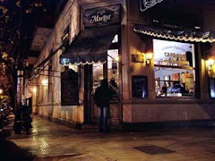 el CAFE MARGOT .... bajo la noche