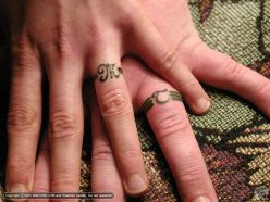 ring tattoo designs on the goose that never sleeps.: July 2010