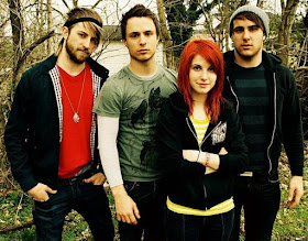 http://4.bp.blogspot.com/_EiIRH2Mc5oc/TQbX8-dFfPI/AAAAAAAAATQ/eMSkr2rPnvQ/s1600/paramore.jpg