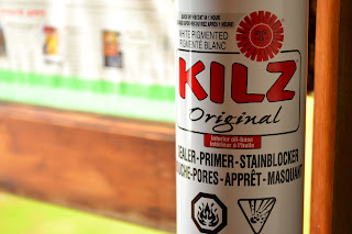 A can of kilz spray paint