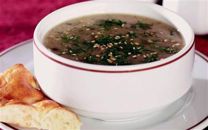 Kuru Börülce Çorbası