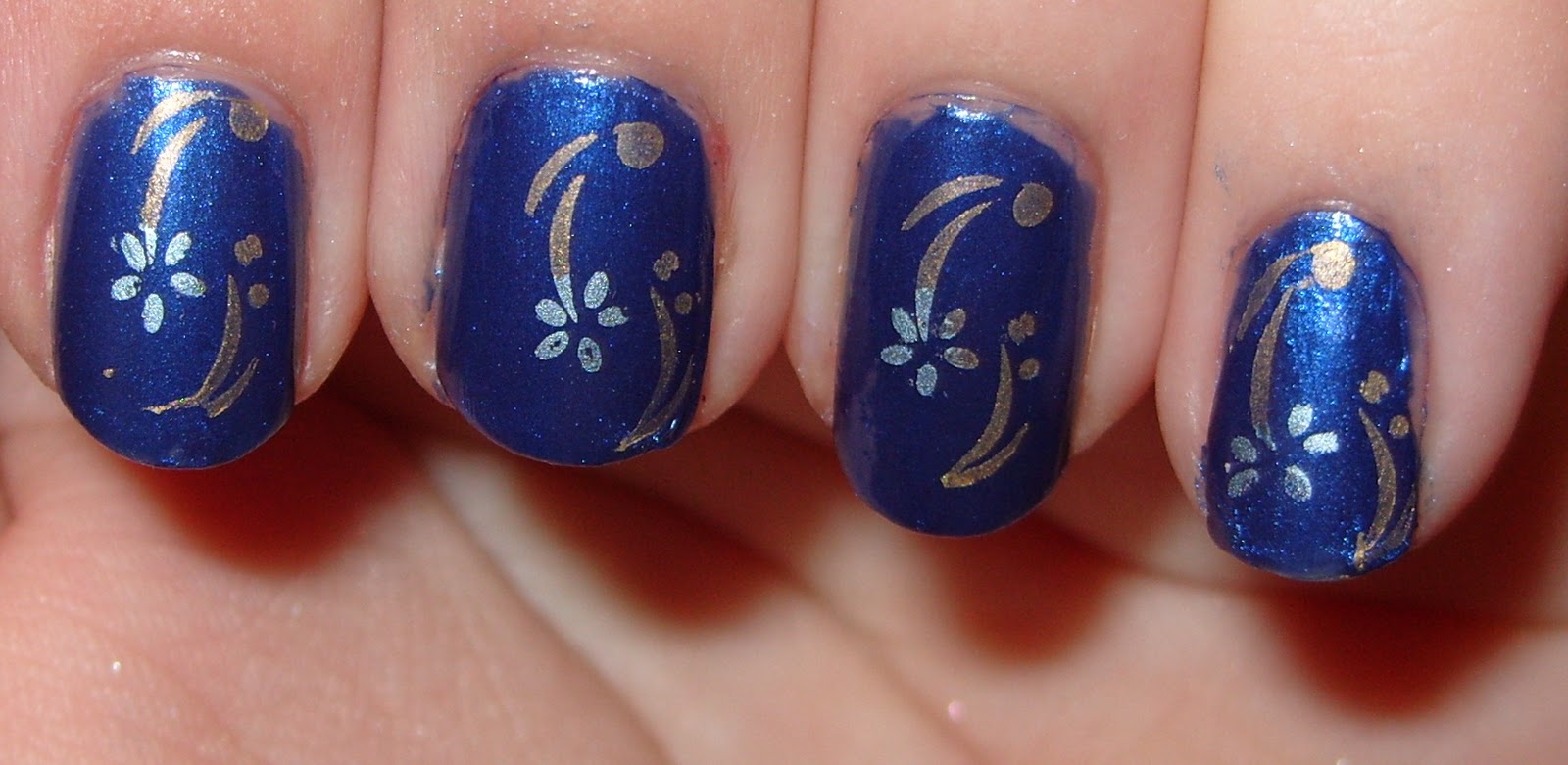 Blue and Gold Nail Art - wide 2