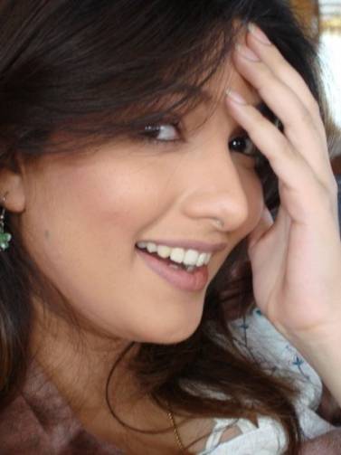 Lollywood Actress Sara Chaudhury Exclisive Photoshoot