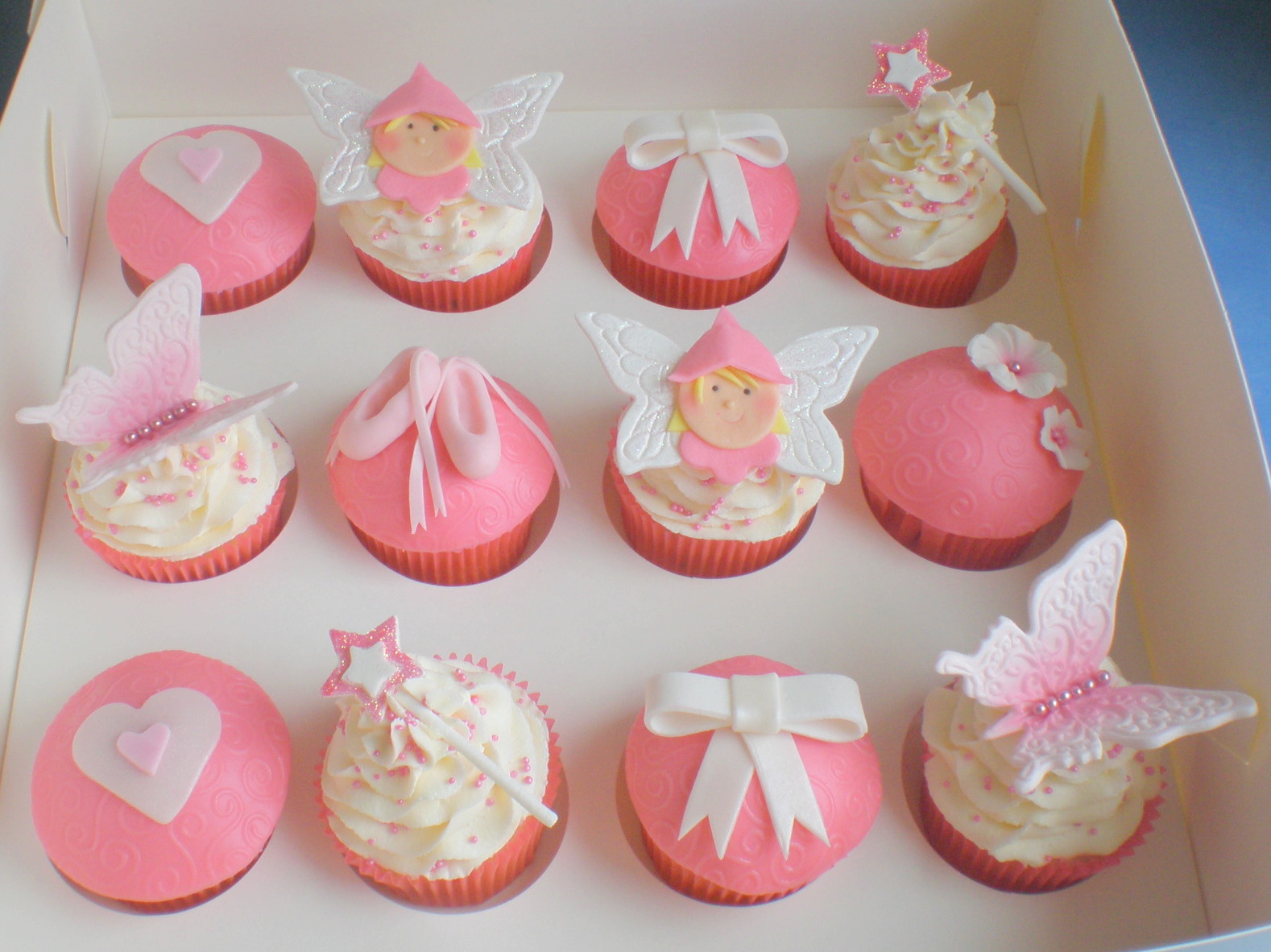 Sugar Siren Cakes Mackay: Girly Cupcakes
