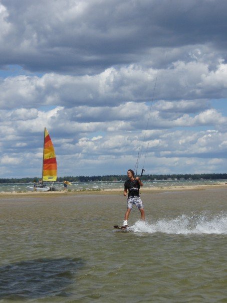 [n2307703_40404988_4546.jpg]