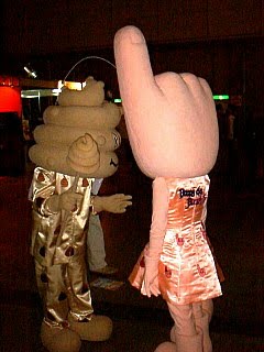 [japan+is+a+confusing+country.jpg]