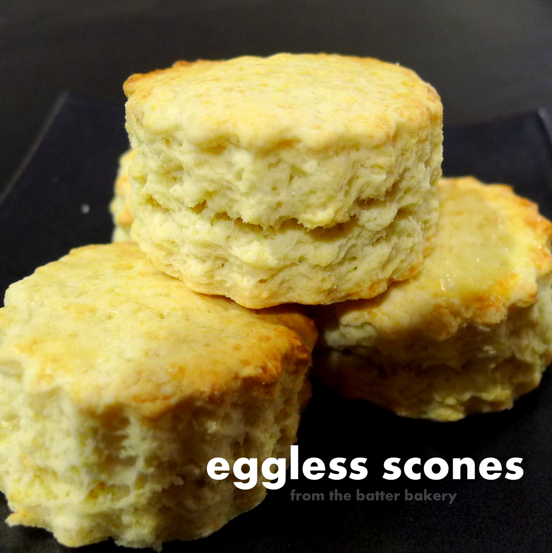 Eggless Scones