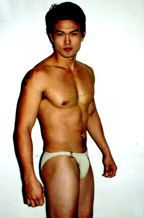 [ian123.JPG]