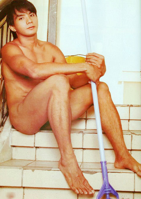 [rg028.jpg]