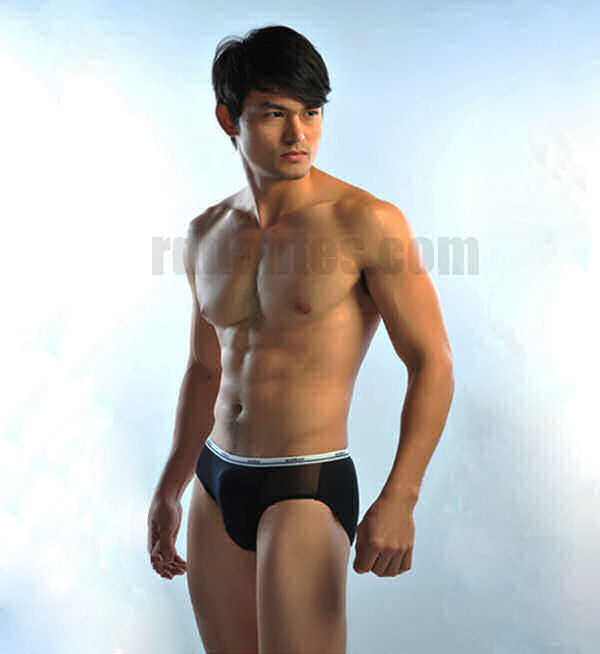 [ian+copy.jpg]