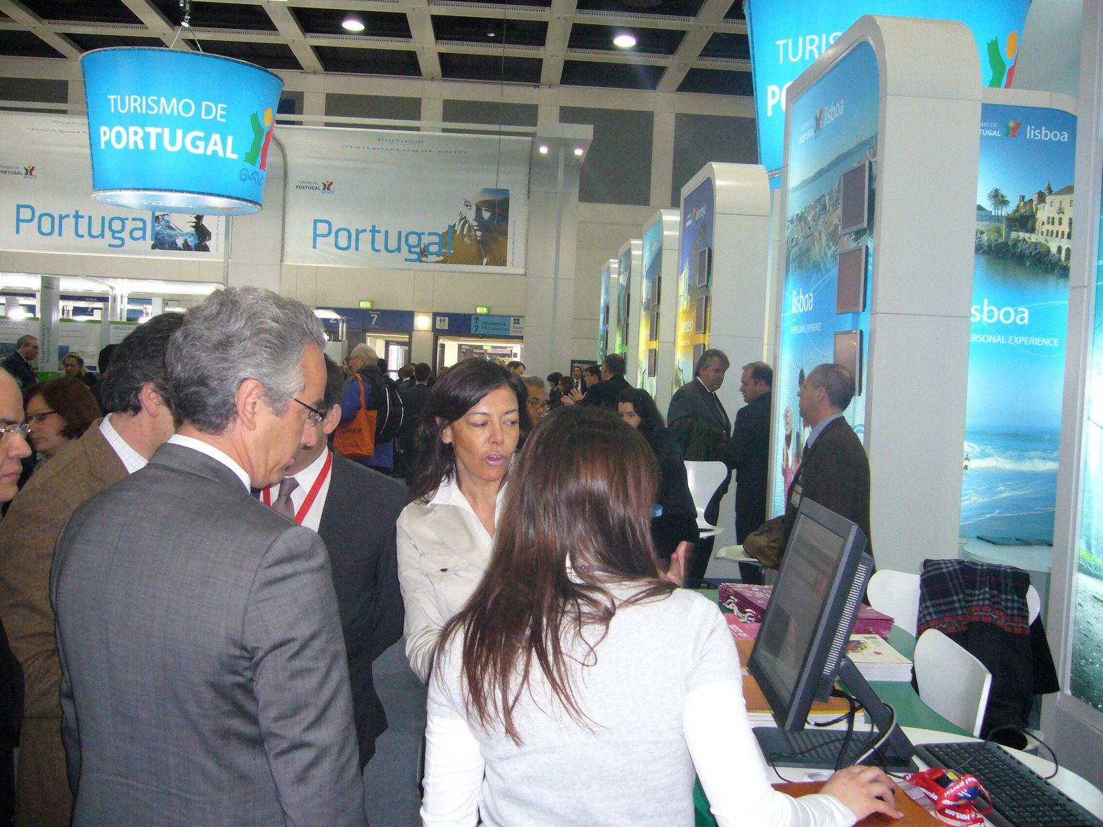 [P1010990.JPG]