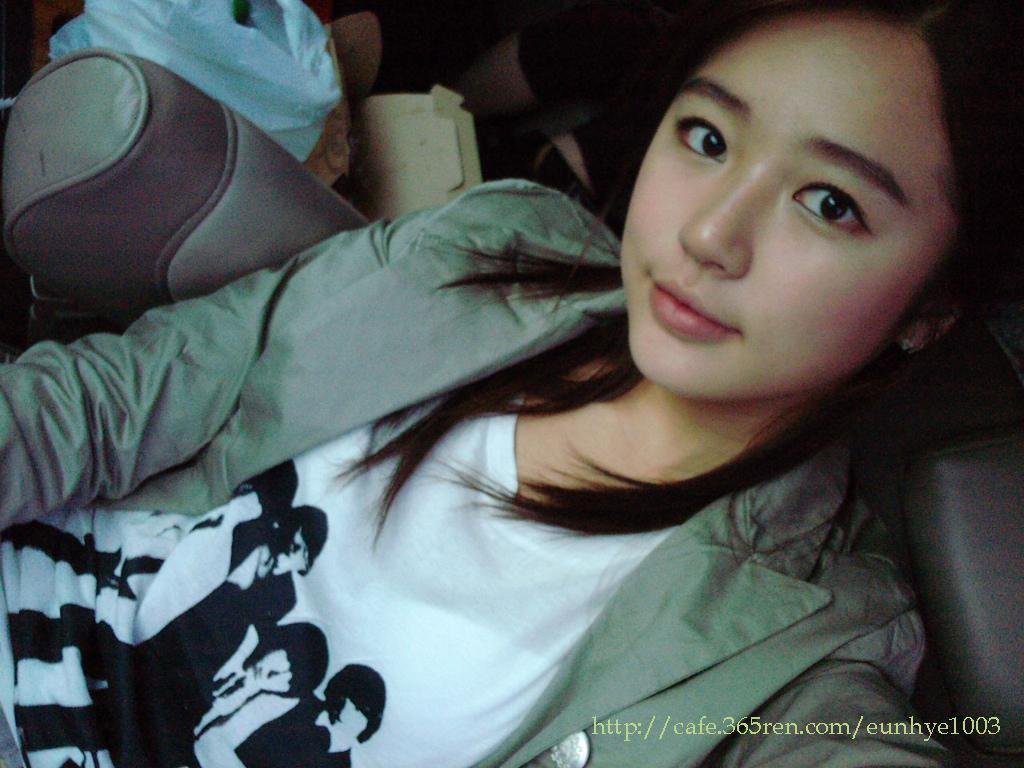 http://4.bp.blogspot.com/_Ewr61PZ6vSg/TUF6thfSNtI/AAAAAAAAAuE/RWUc8qj1HNE/s1600/1.jpg