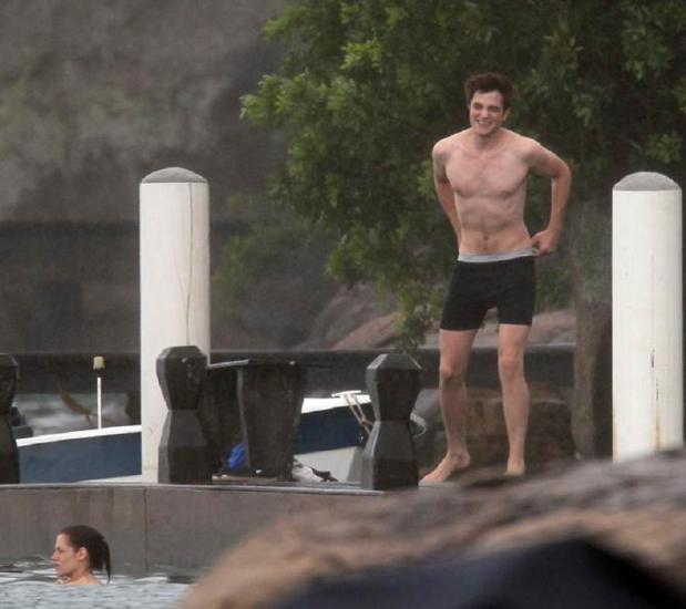 robert pattinson shirtless robert pattinson shirtless
