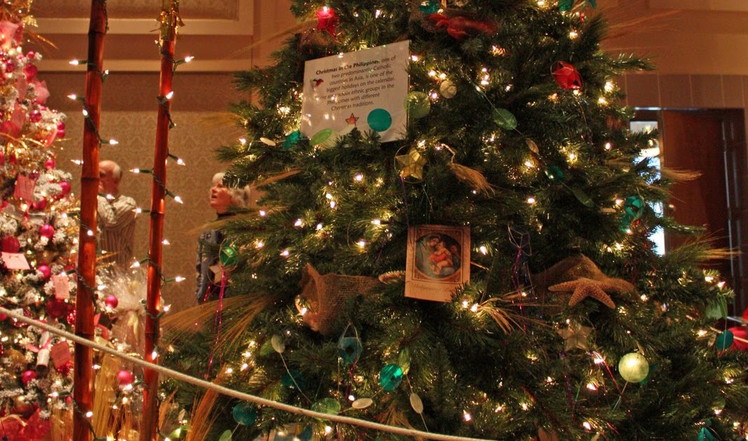 Boise Daily Photo Extras Festival of Trees