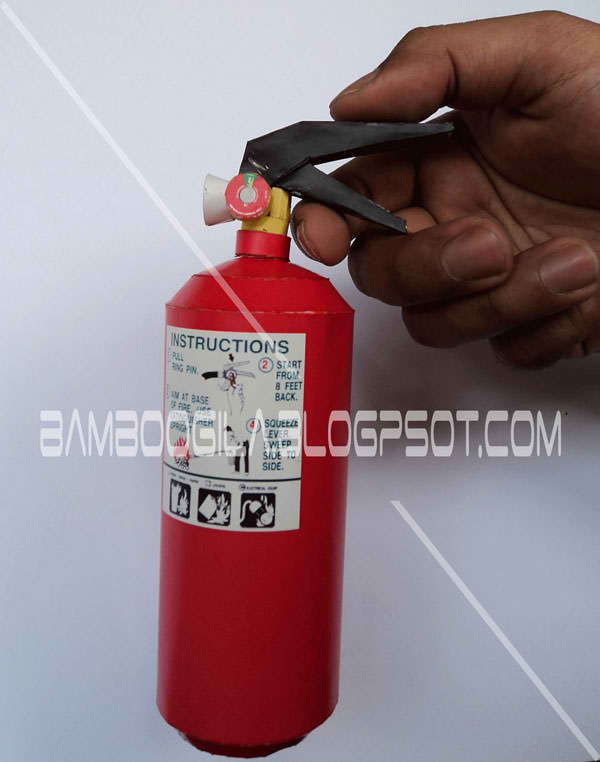Fire Extinguisher Papercraft Papercraft Paradise PaperCrafts Paper Models Card Models
