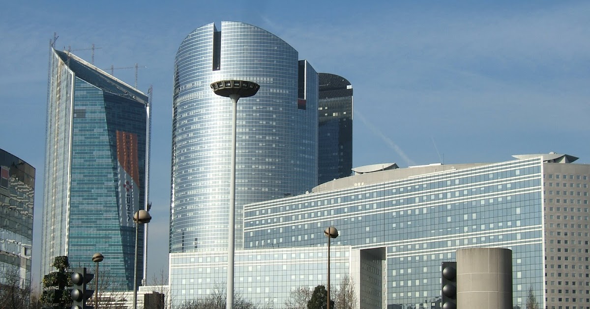 PARIS LA DEFENSE Les tours Société Générale et l'immeuble Kupka A et B