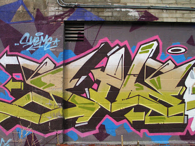 Toronto Graffiti: Graffiti Alley: 10 Amazing Desktop Wallpaper Backgrounds Toronto Graffiti: Graffiti Alley: 10 Amazing Desktop Wallpaper Backgrounds