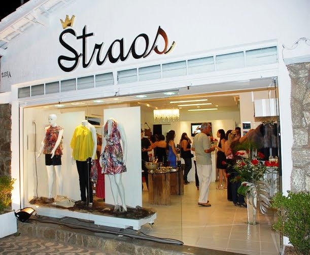 STRAOS BOUTIQUE: A Loja