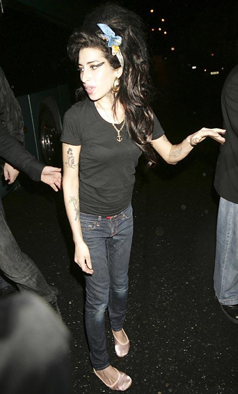 [Amy+Winehouse1.jpg]