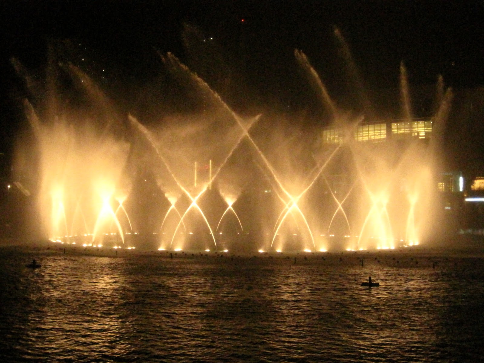 Dubai+mall+fountain+show
