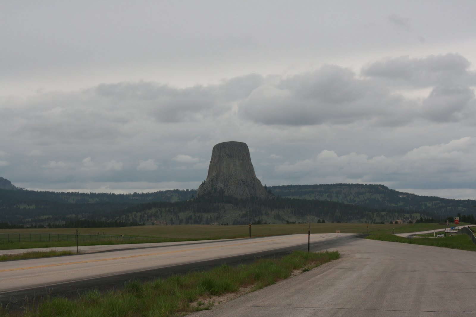Devils+tower+south+dakota