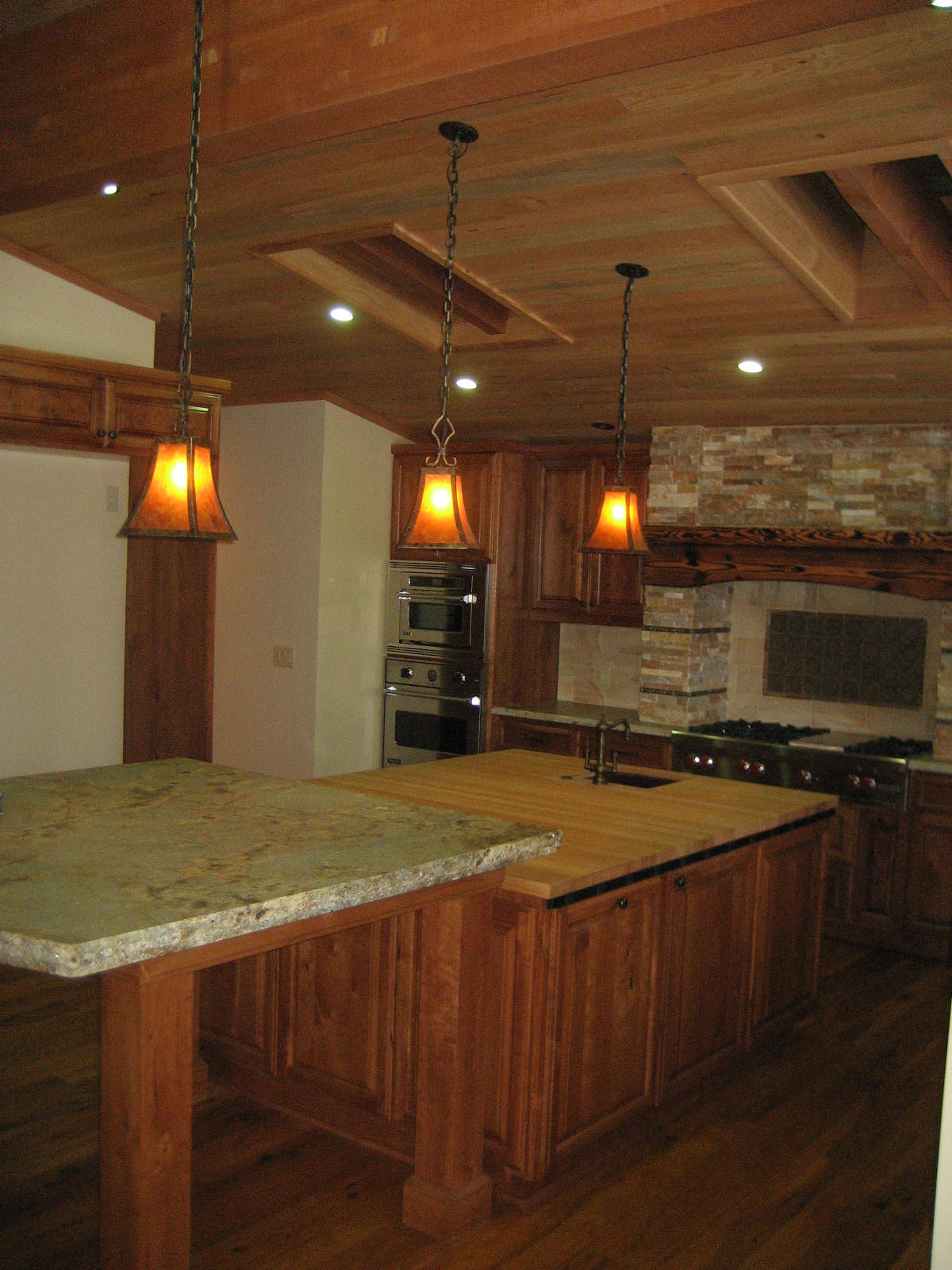 [Valhalla+Estate+Kitchen.JPG]