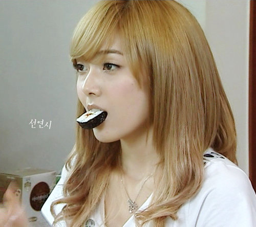 Jessica tu imagen del dia - Página 2 0-snsd+jessica