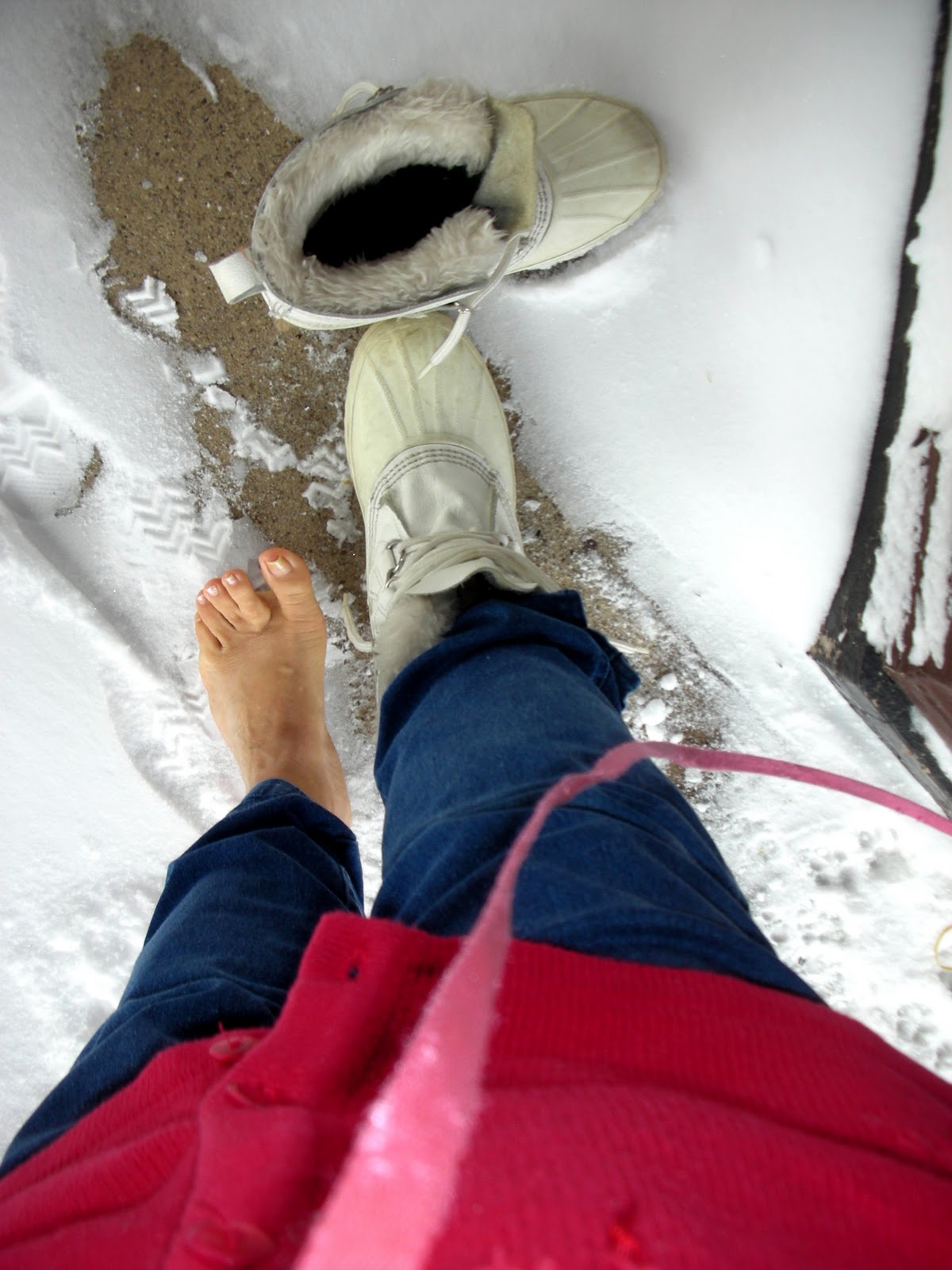 Barefoot Fresca Barefoot in the Snow Take 2