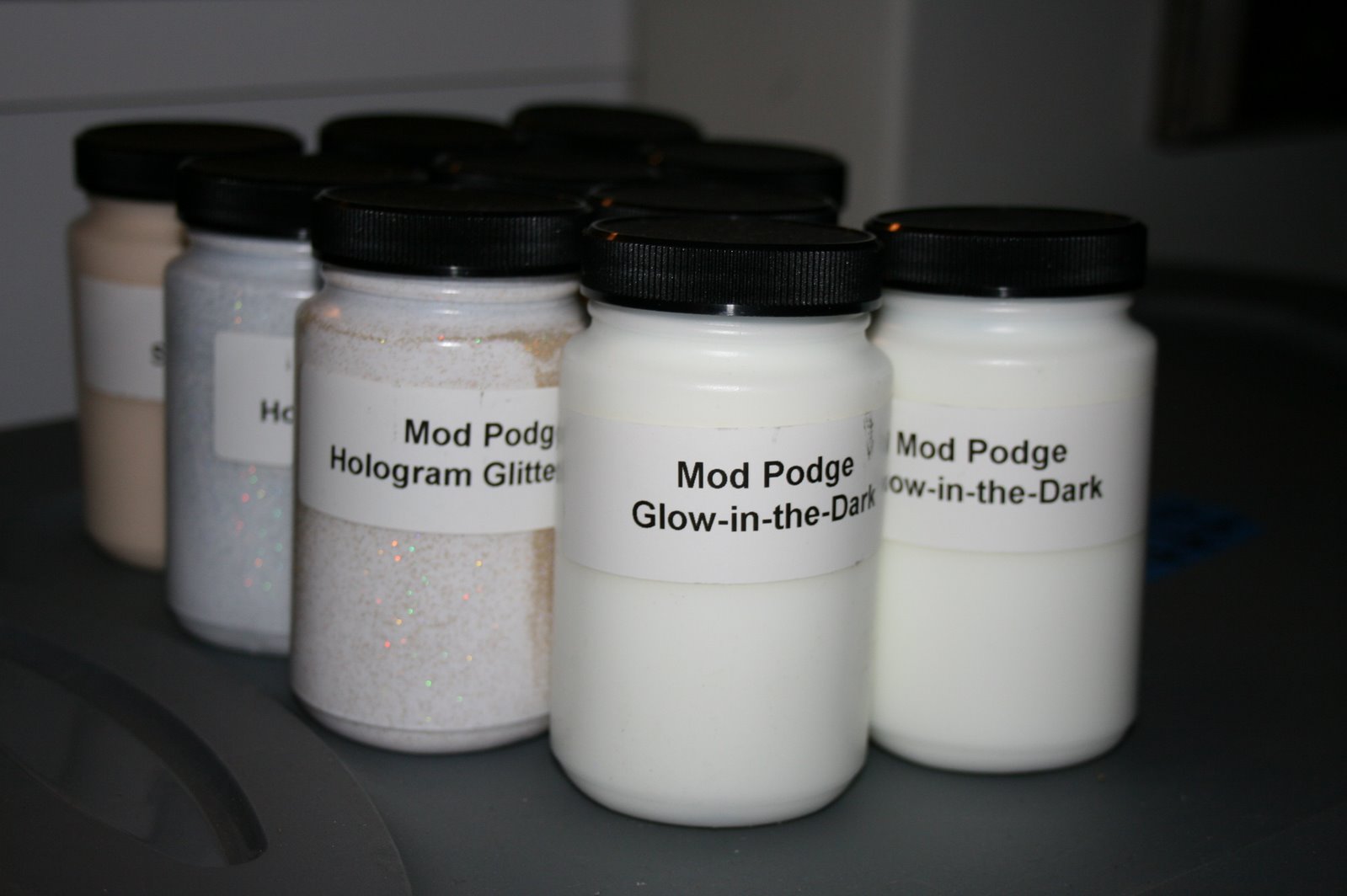 [mod+podge.JPG]