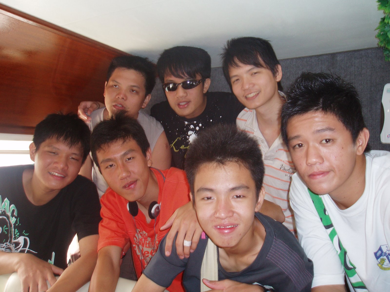 [PB180046.JPG]